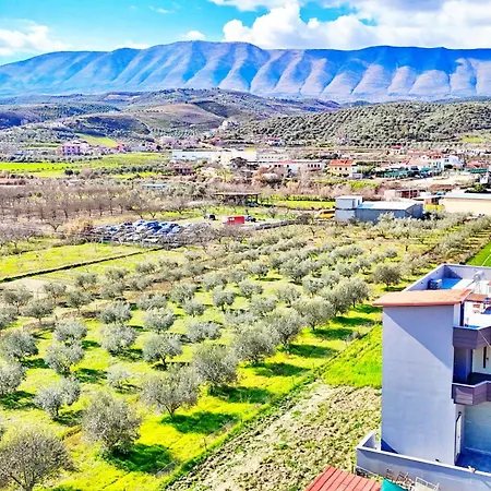 Villa Petro Berat Exterior photo